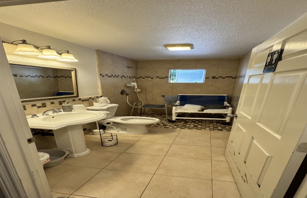 Board and Care in Granite Bay California 95746 at easeplacement.com - Ease Placement