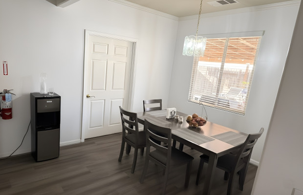 Board and Care in Bakersfield California 93308 at easeplacement.com - Ease Placement