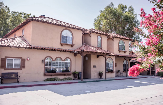 Assisted Living in Hemet California 92544 at easeplacement.com - Ease Placement