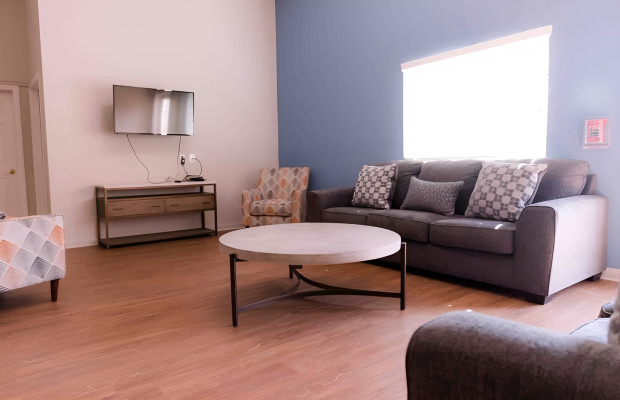 Assisted Living in Hemet California 92544 at easeplacement.com - Ease Placement