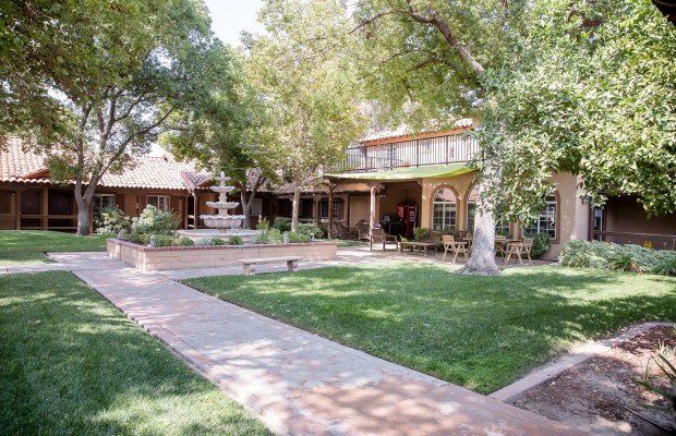 Assisted Living in Hemet California 92544 at easeplacement.com - Ease Placement