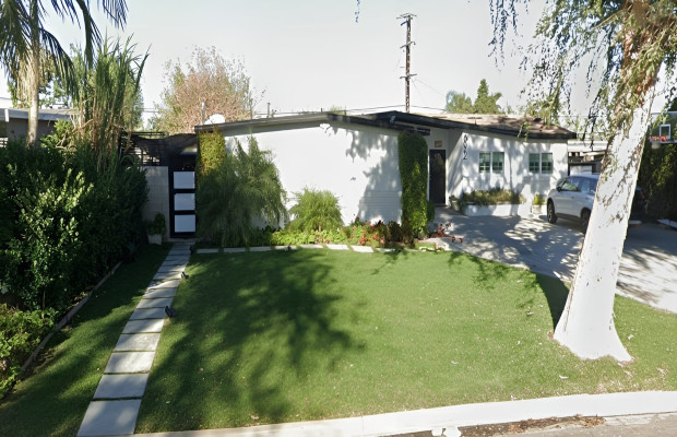 Board and Care in Corona California 92882 at easeplacement.com - Ease Placement