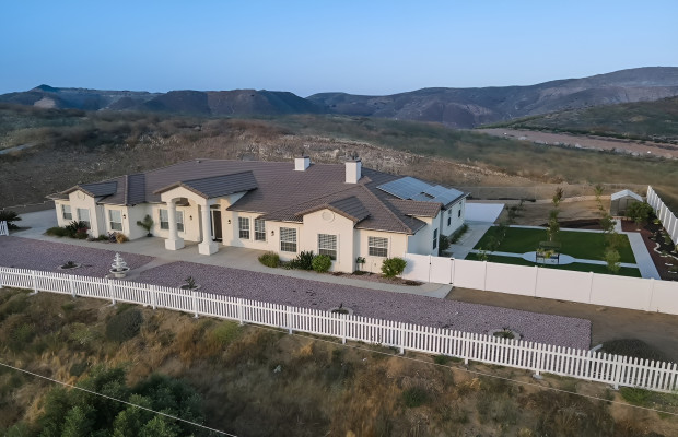 Board and Care in Corona California 92881 at easeplacement.com - Ease Placement