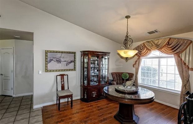 Board and Care in Victorville California 92395 at easeplacement.com - Ease Placement