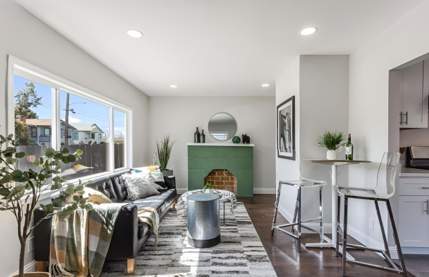 Board and Care in Oakland California 94603 at easeplacement.com - Ease Placement