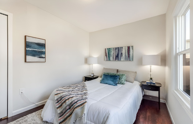 Board and Care in Oakland California 94603 at easeplacement.com - Ease Placement