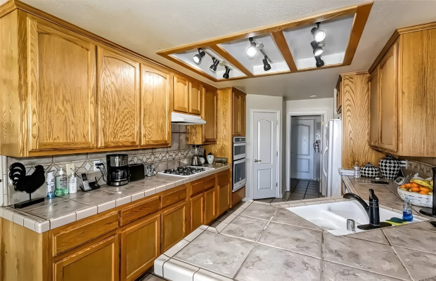 Board and Care in Victorville California 92395 at easeplacement.com - Ease Placement