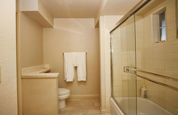 Board and Care in Rocklin California 95677 at easeplacement.com - Ease Placement