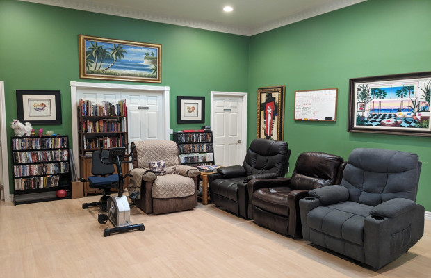 Board and Care in Long Beach California 90815 at easeplacement.com - Ease Placement