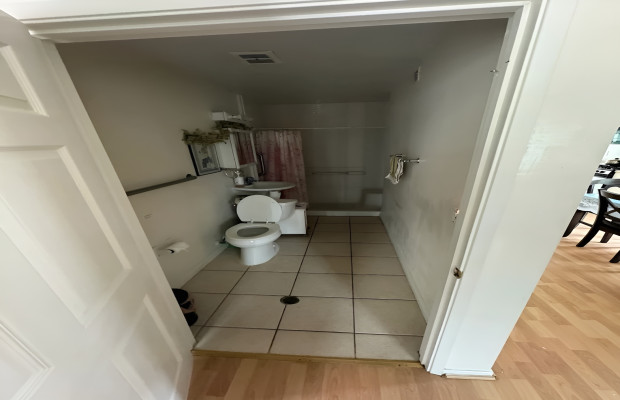 Board and Care in Irvine California 92604 at easeplacement.com - Ease Placement