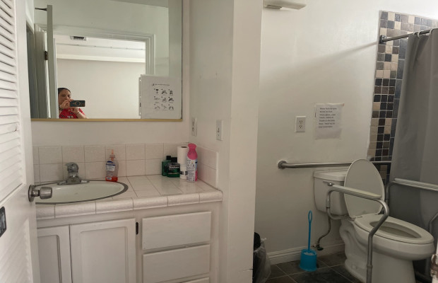 Board and Care in La Habra California 90631 at easeplacement.com - Ease Placement