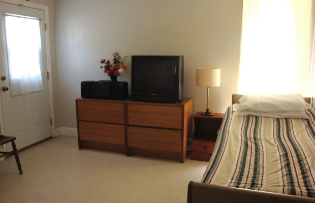 Board and Care in La Habra California 90631 at easeplacement.com - Ease Placement