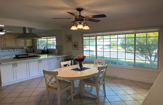 Board and Care in Northridge California 91325 at easeplacement.com - Ease Placement