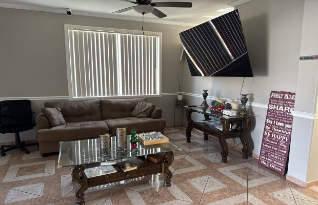 Board and Care in Fontana California 92337 at easeplacement.com - Ease Placement