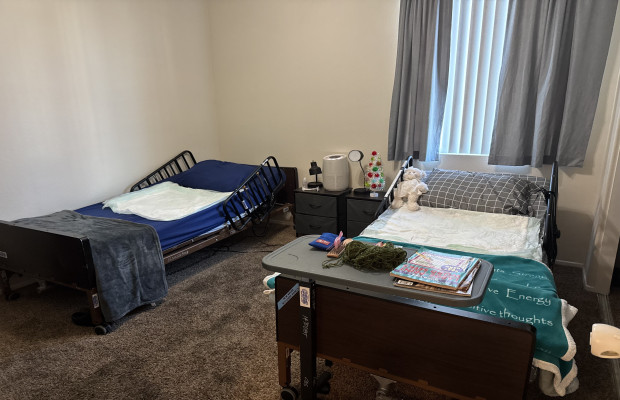 Board and Care in Fontana California 92337 at easeplacement.com - Ease Placement