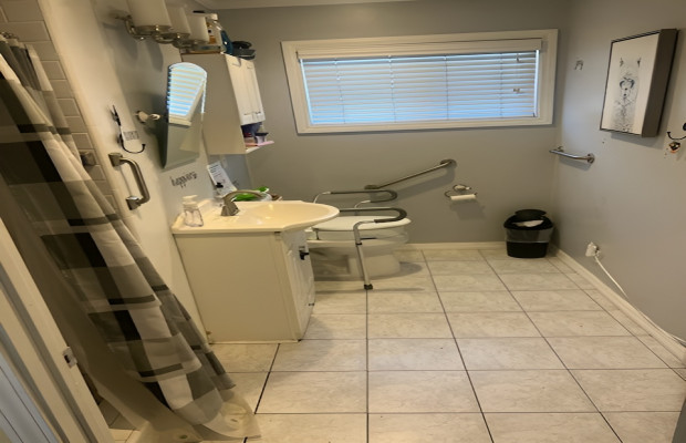 Board and Care in Buena Park California 90620 at easeplacement.com - Ease Placement