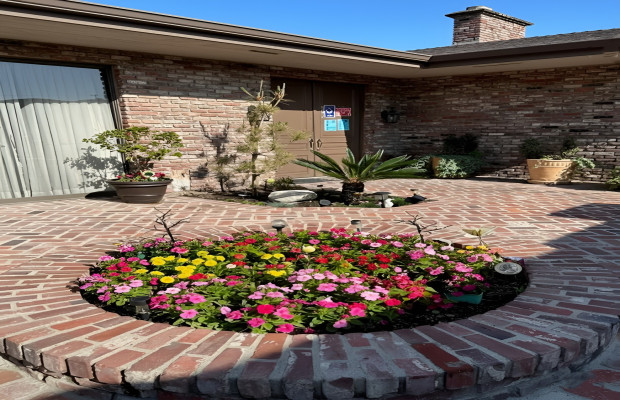 Board and Care in Anaheim California 92801 at easeplacement.com - Ease Placement