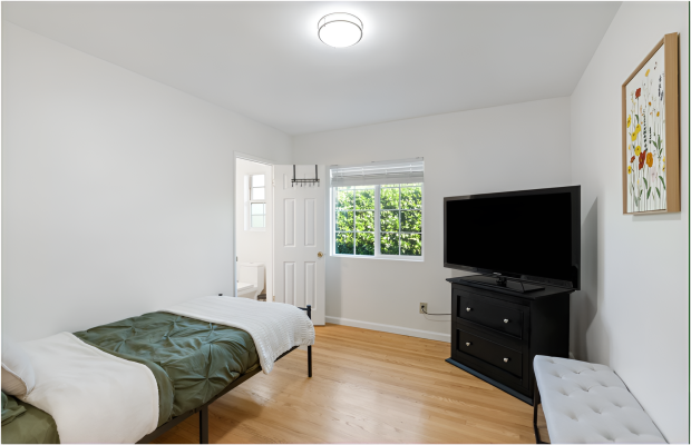 Board and Care in North Hills California 91343 at easeplacement.com - Ease Placement