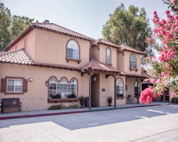 Assisted Living in Hemet California 92544 at easeplacement.com - Ease Placement