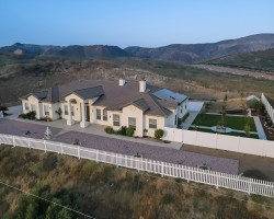 Board and Care in Corona California 92881 at easeplacement.com - Ease Placement